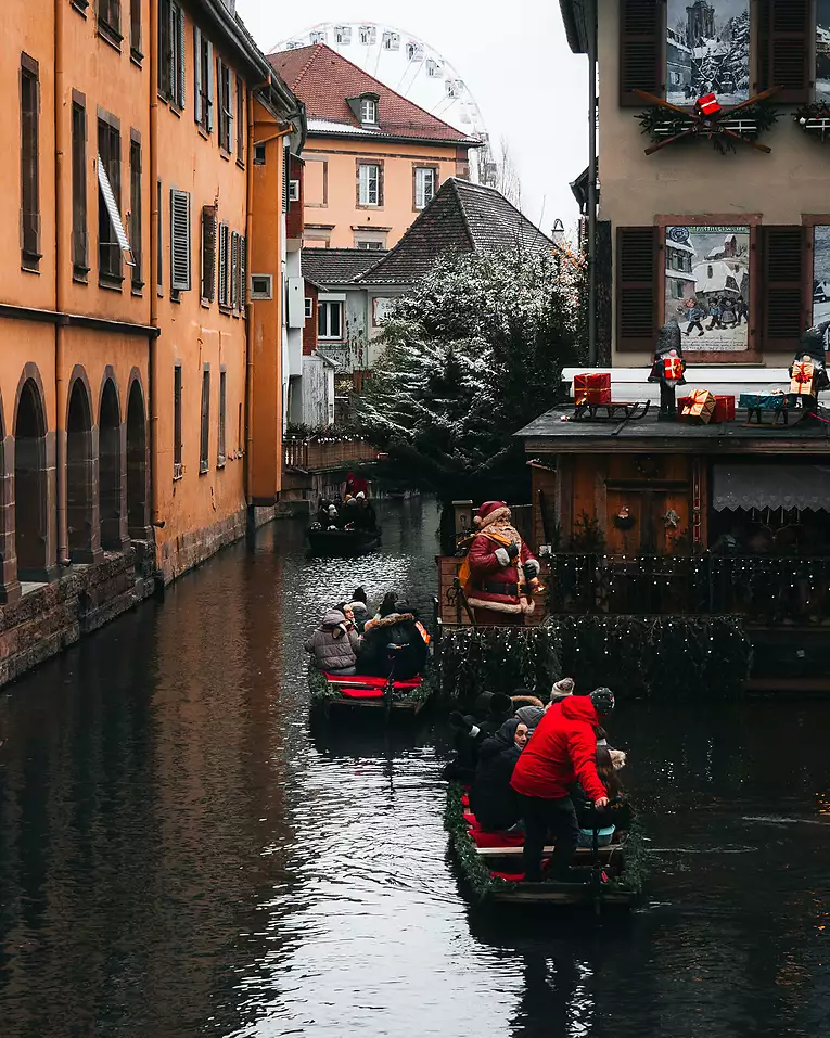 Les meilleurs campings d'Europe pour voyager en camping-car à Noël : des itinéraires magiques au départ de Gérone